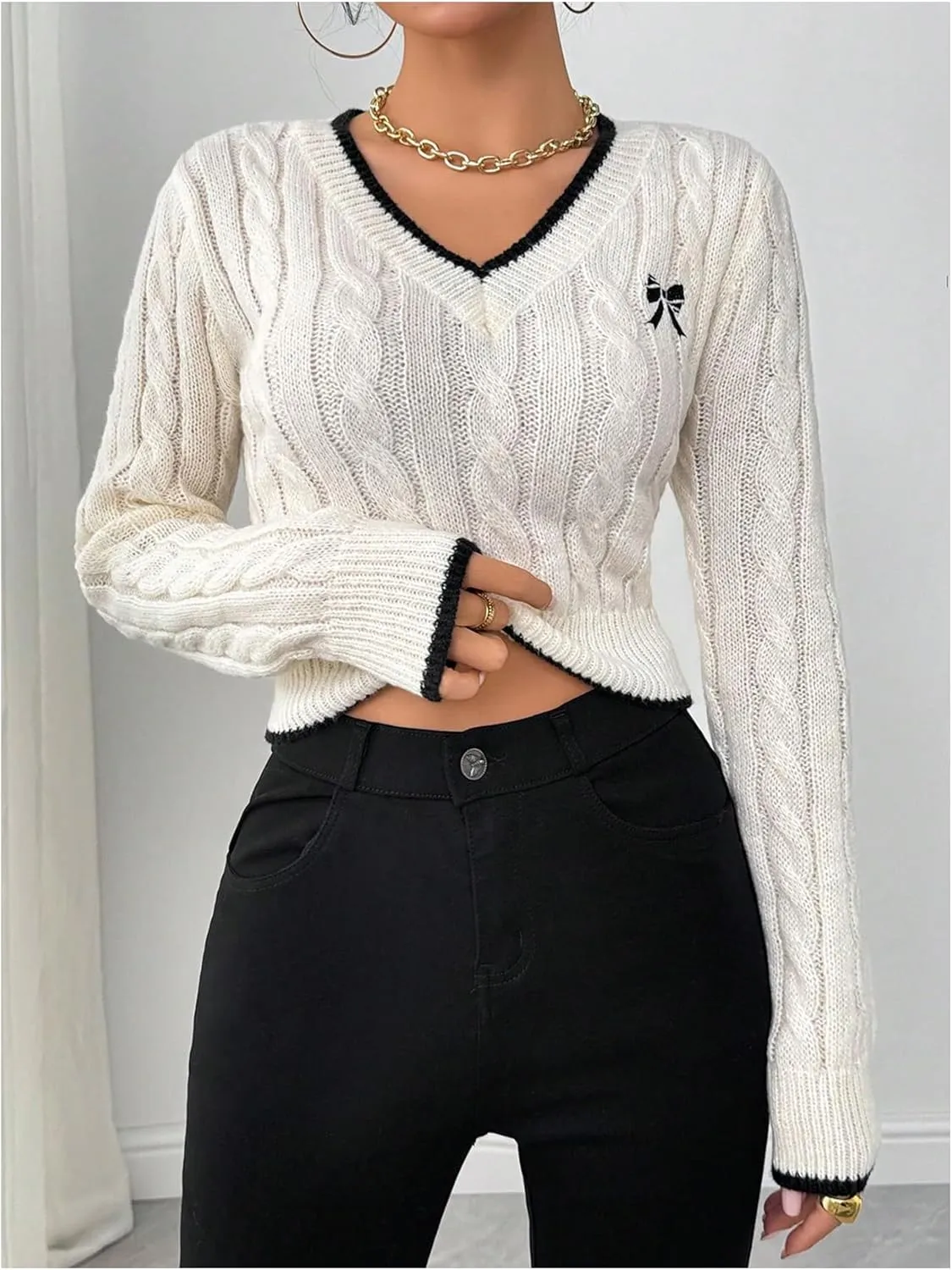 COZYEASE Women's Bowknot V Neck Crop Sweaters Cable Knit Long Sleeve Knit Tops Fitted Preppy Pullovers