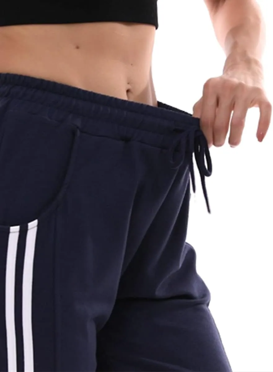 KaiDi Women's Capri Sweatpants - Casual Capri Pants with Pockets, Drawstring Workout Sweatpants for Yoga
