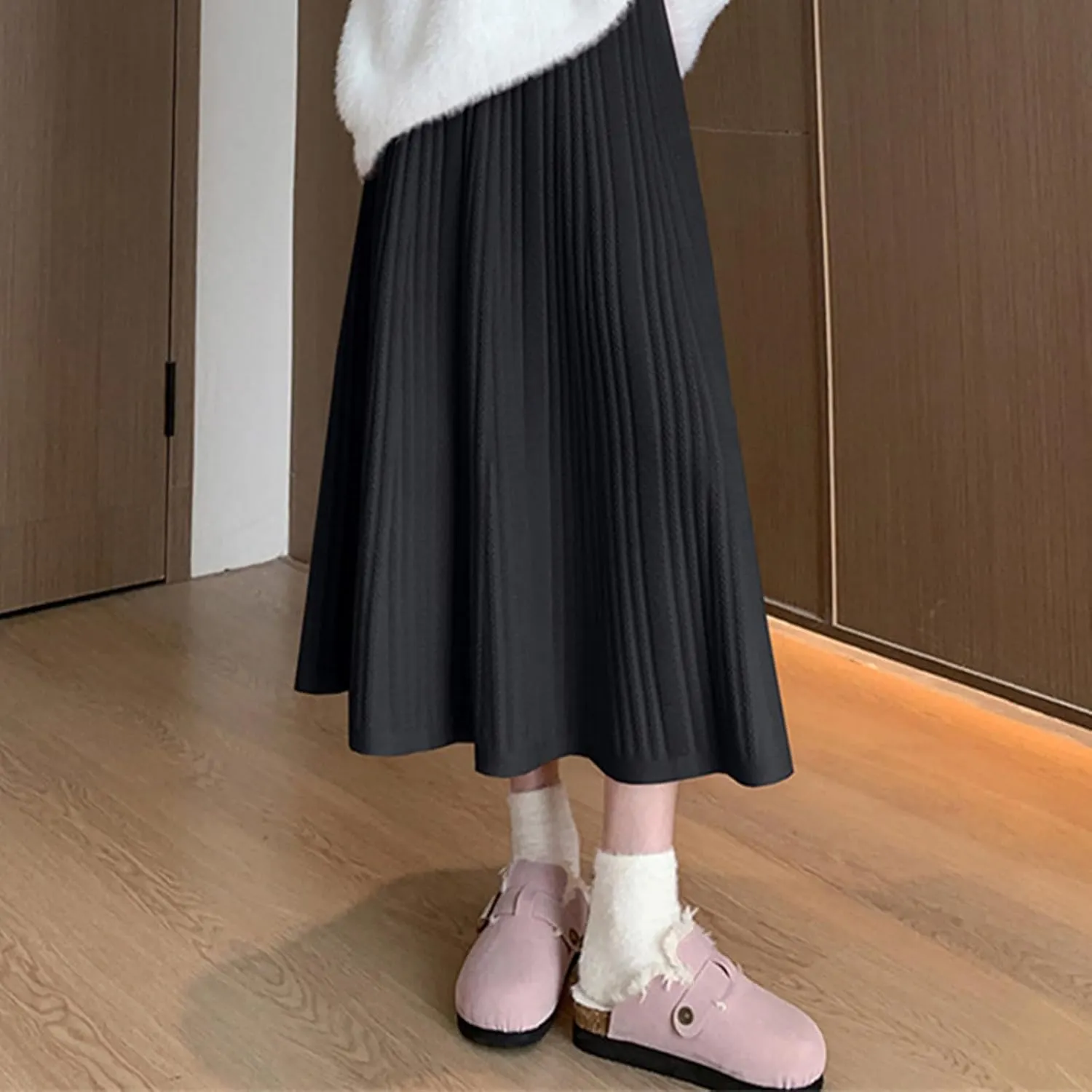 Long Skirts for Women Fall Casual High Waisted Ribbed Knit Midi Skirts Fashion Ruffle Pleated Knitted Half Skirt