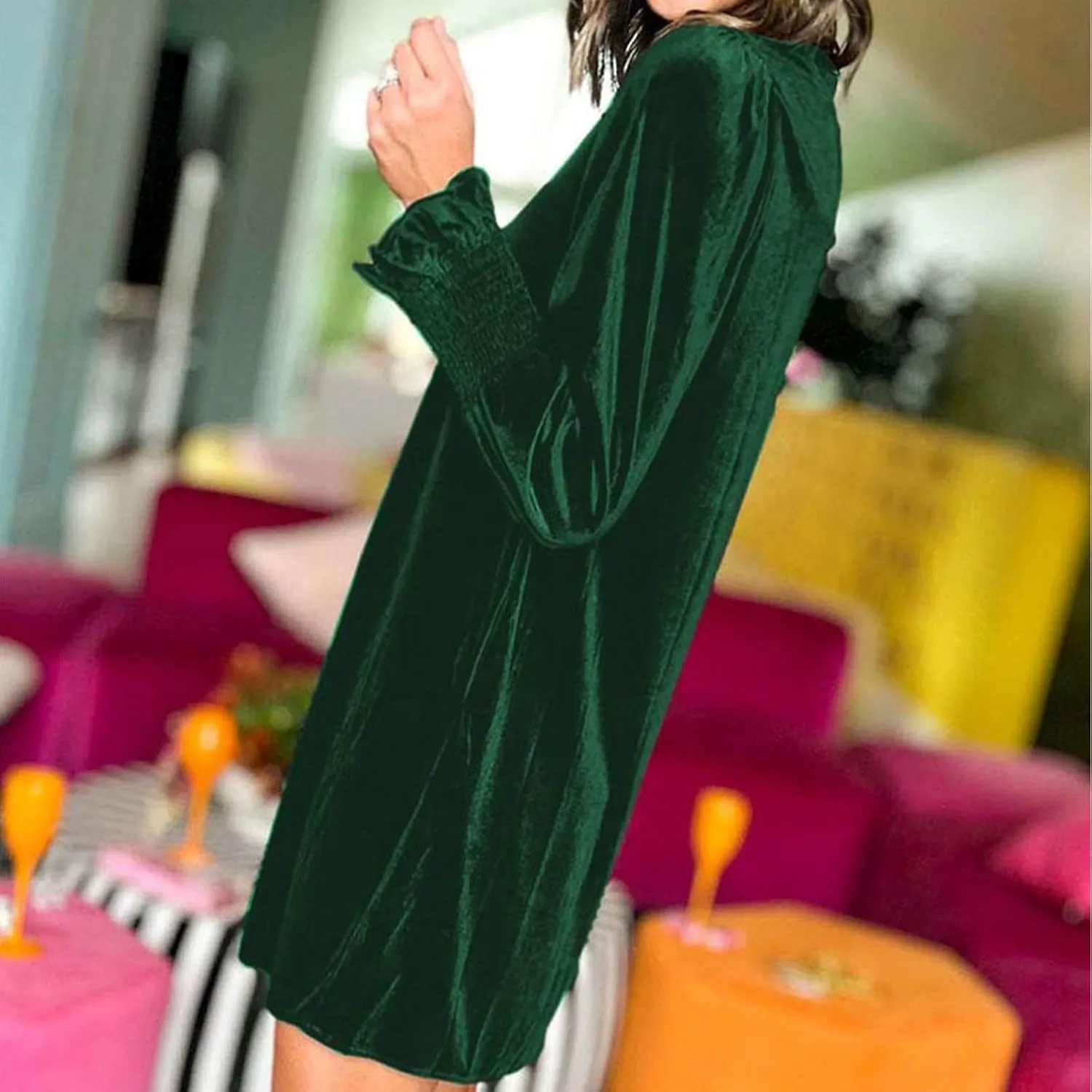Velvet Dress for Women Long Sleeve Crewneck Shift Short Dress Solid Color Party Short Dress Loose Fit Semi Dress 2024